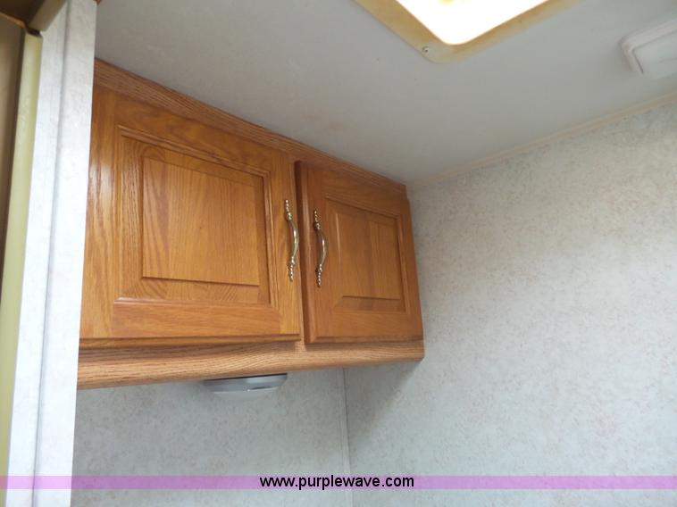 image for item J4049 2003 Dutchman Classic camper