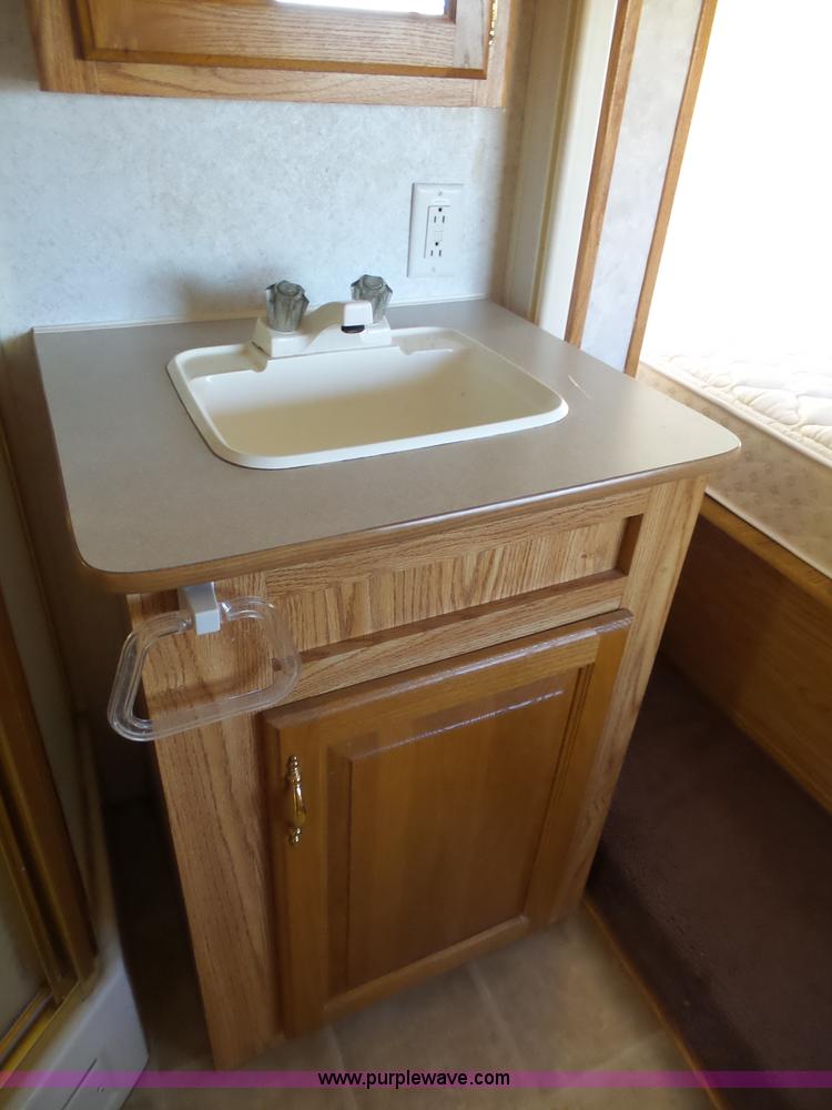 image for item J4049 2003 Dutchman Classic camper