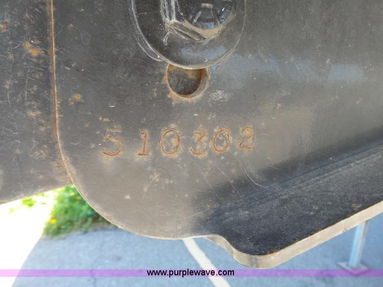 image for item J4049 2003 Dutchman Classic camper