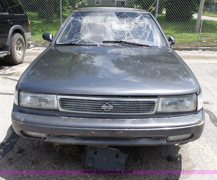 image for item J4109 1993 Nissan Maxima