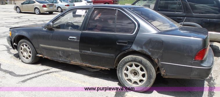 image for item J4109 1993 Nissan Maxima