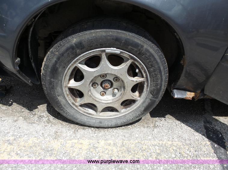 image for item J4109 1993 Nissan Maxima