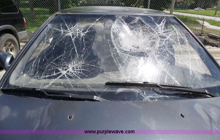 image for item J4109 1993 Nissan Maxima