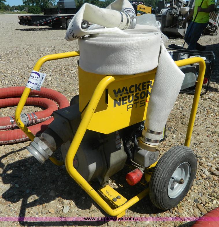 image for item J8888 Wacker PTS4 pump