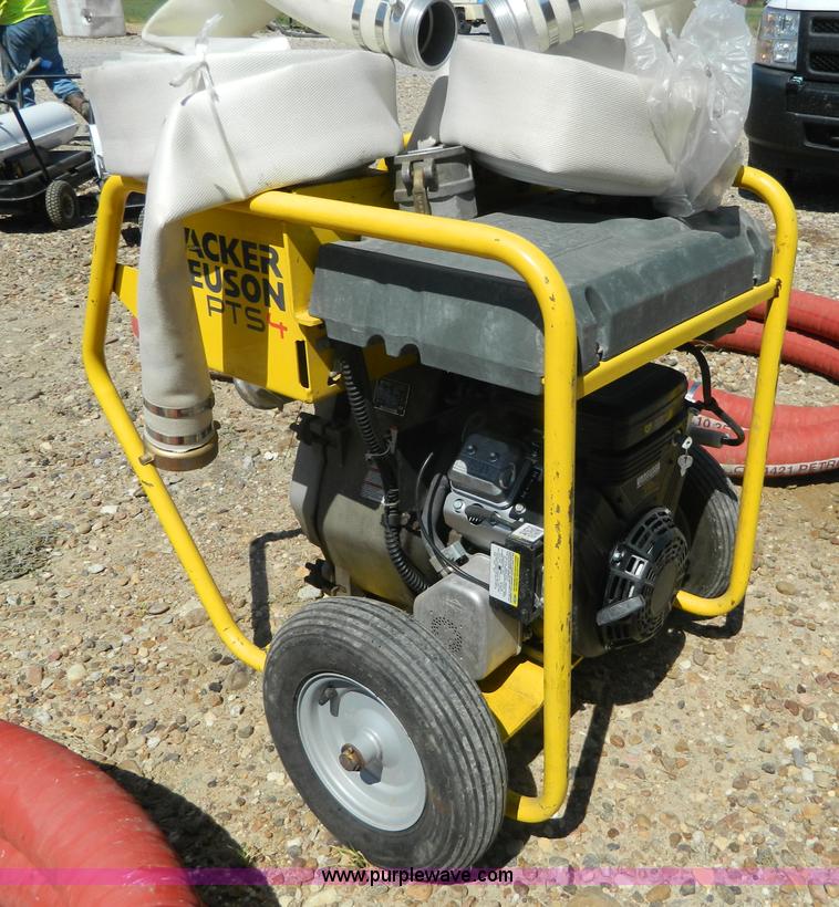 image for item J8888 Wacker PTS4 pump