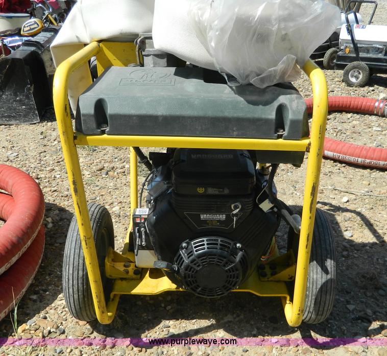 image for item J8888 Wacker PTS4 pump