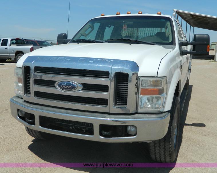 image for item J8892 2008 Ford F350 Super Duty Crew Cab utility truck