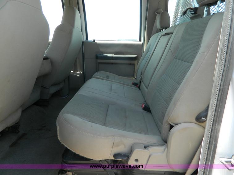image for item J8892 2008 Ford F350 Super Duty Crew Cab utility truck