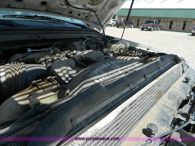 image for item J8892 2008 Ford F350 Super Duty Crew Cab utility truck
