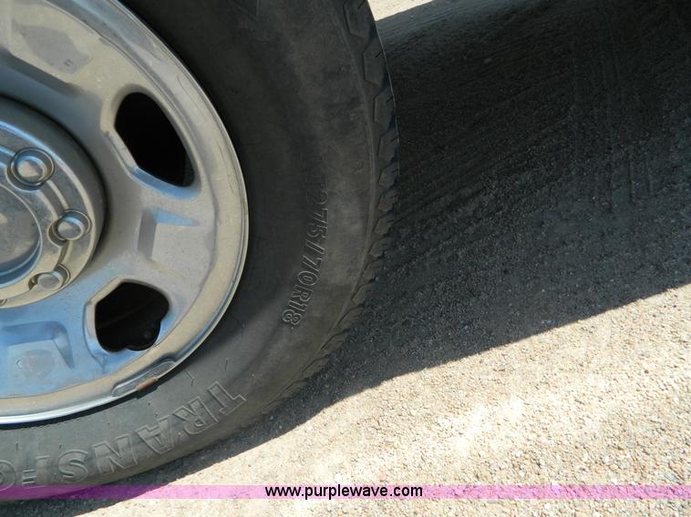 image for item J8892 2008 Ford F350 Super Duty Crew Cab utility truck