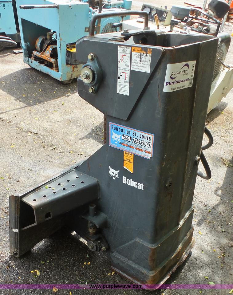 Bobcat drop hammer skid steer attachment in Arnold, MO Item K1435