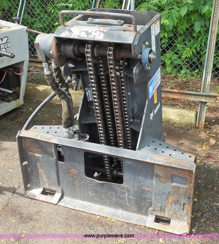 Bobcat drop hammer skid steer attachment in Arnold, MO Item K1435