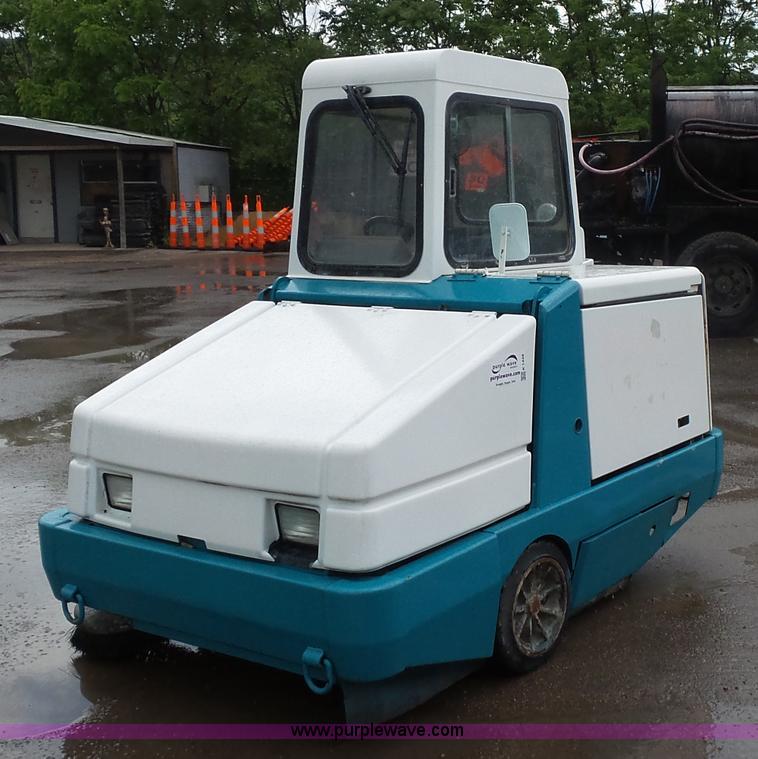 image for item K1448 Tennant compact self propelled sweeper