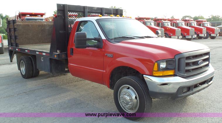 image for item K4058 1999 Ford F550 flatbed truck