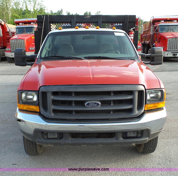 image for item K4058 1999 Ford F550 flatbed truck