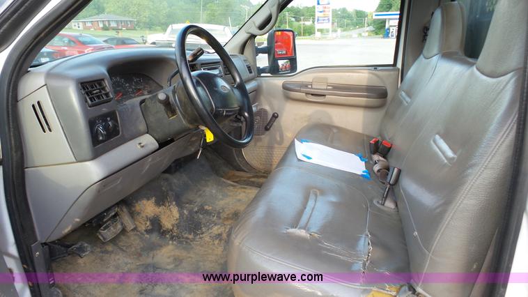 image for item K4058 1999 Ford F550 flatbed truck