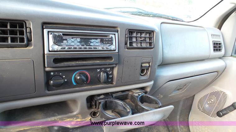 image for item K4058 1999 Ford F550 flatbed truck