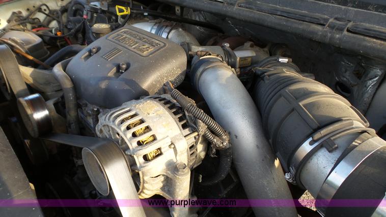 image for item K4058 1999 Ford F550 flatbed truck