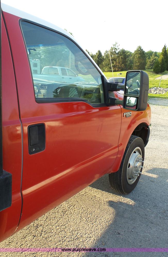 image for item K4058 1999 Ford F550 flatbed truck