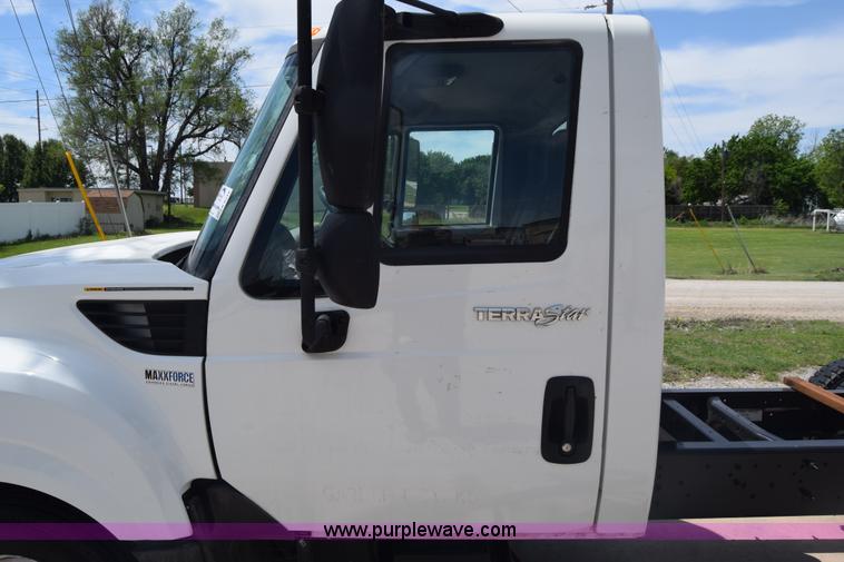image for item K6715 2014 International TerraStar truck chassis