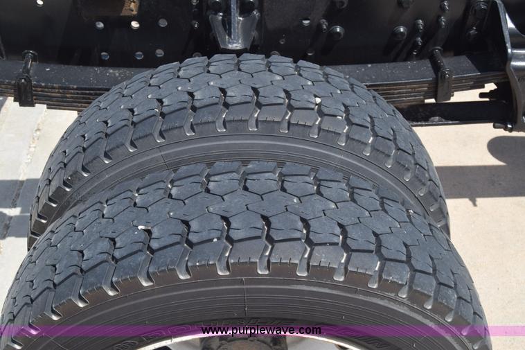 image for item K6715 2014 International TerraStar truck chassis