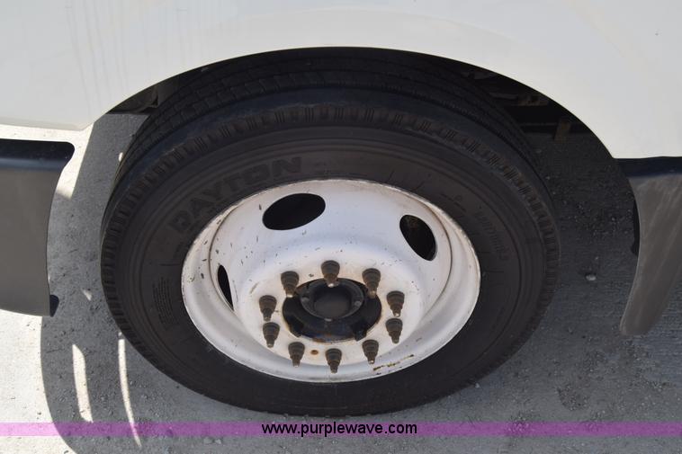 image for item K6715 2014 International TerraStar truck chassis