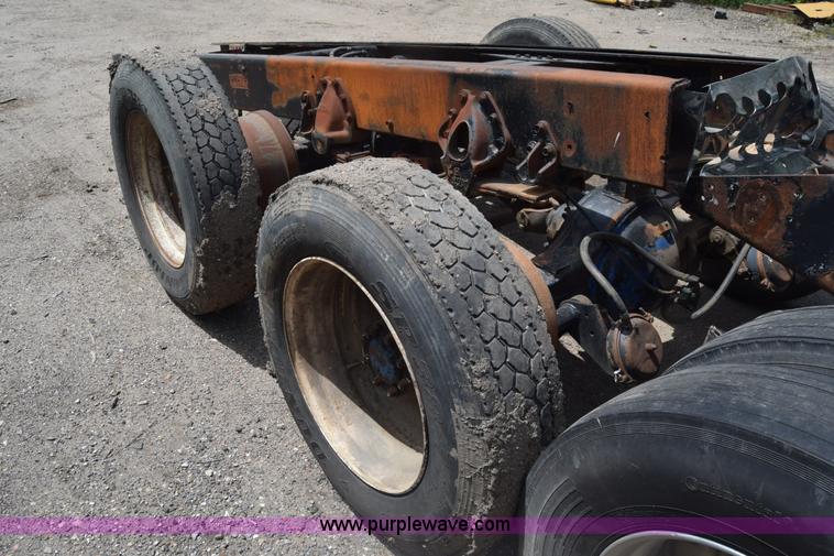 image for item K7260 Truck rear end