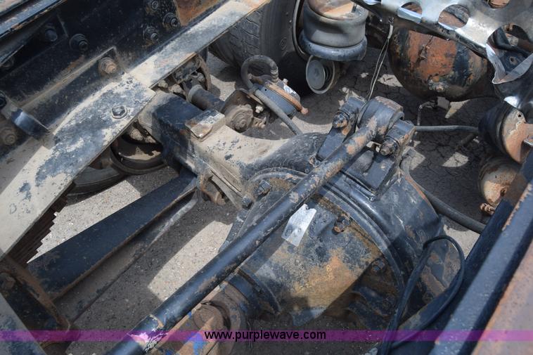 image for item K7260 Truck rear end