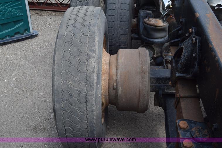 image for item K7260 Truck rear end