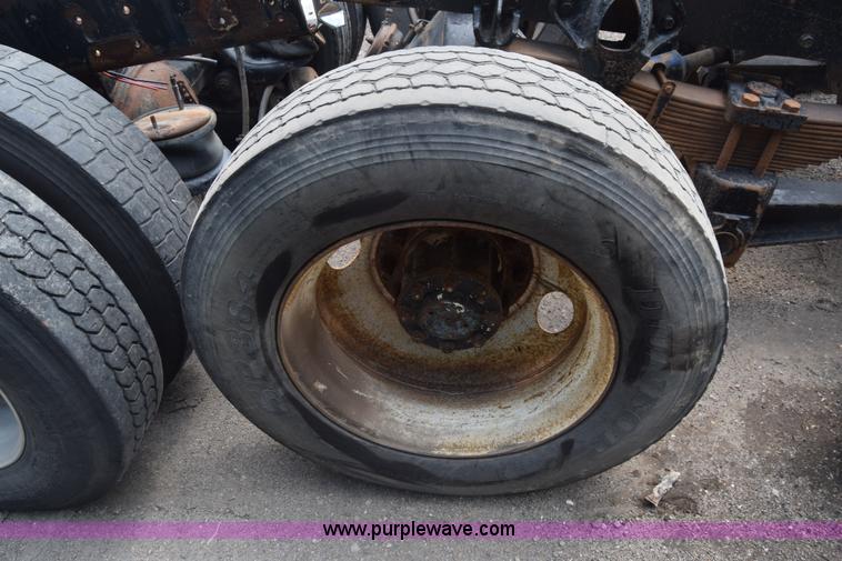 image for item K7260 Truck rear end