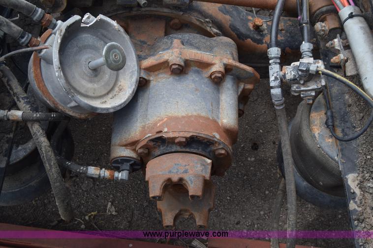 image for item K7261 Truck rear end