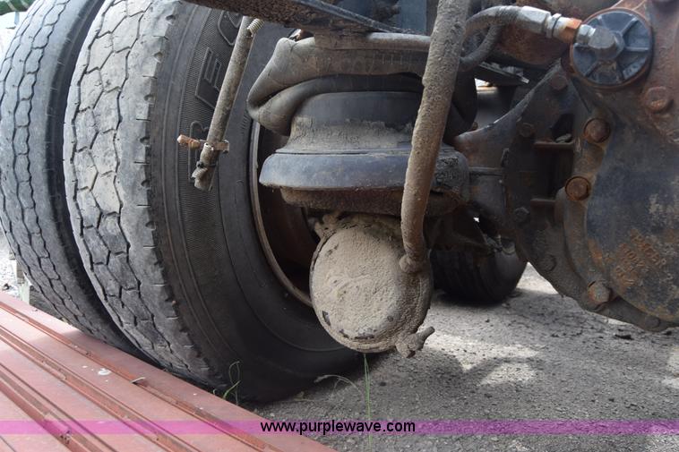 image for item K7261 Truck rear end