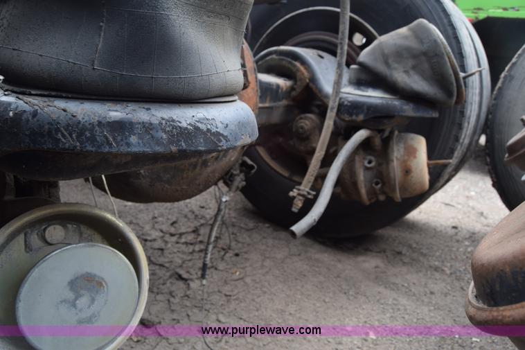 image for item K7261 Truck rear end