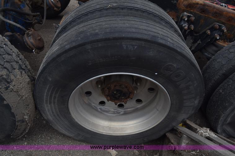 image for item K7261 Truck rear end