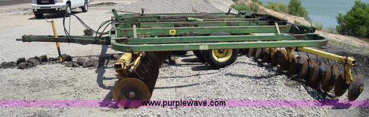 image for item K7285 John Deere 230 double off-set disk