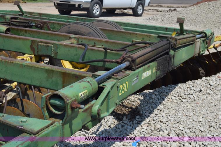 image for item K7285 John Deere 230 double off-set disk