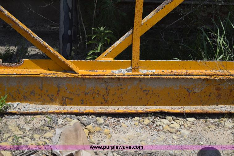 image for item K7293 Diamond triple deck screen