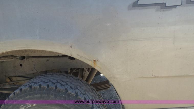 image for item K7740 2004 Ford F150 XLT Ext. Cab pickup truck