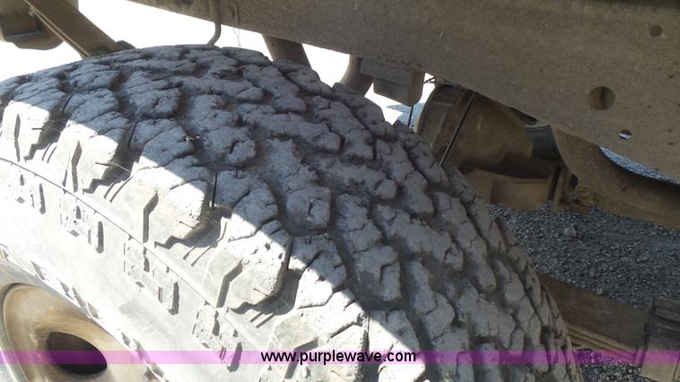 image for item K7740 2004 Ford F150 XLT Ext. Cab pickup truck