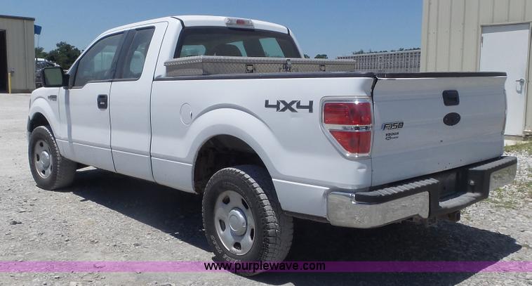 image for item K7741 2009 Ford F150 XL SuperCab pickup truck