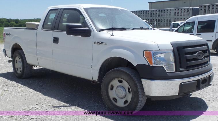 image for item K7741 2009 Ford F150 XL SuperCab pickup truck
