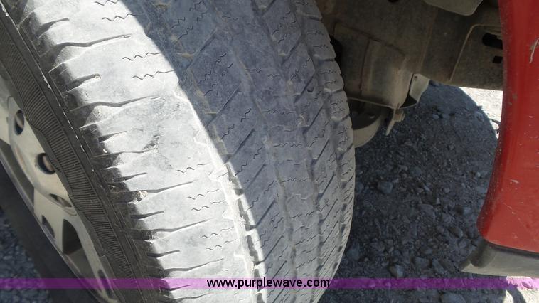 image for item K7743 2004 Ford F150 SuperCab pickup truck