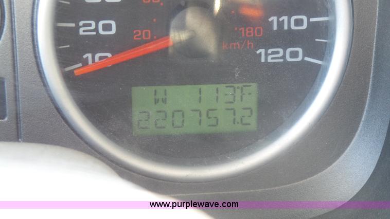 image for item K7743 2004 Ford F150 SuperCab pickup truck