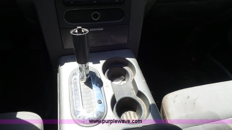 image for item K7743 2004 Ford F150 SuperCab pickup truck