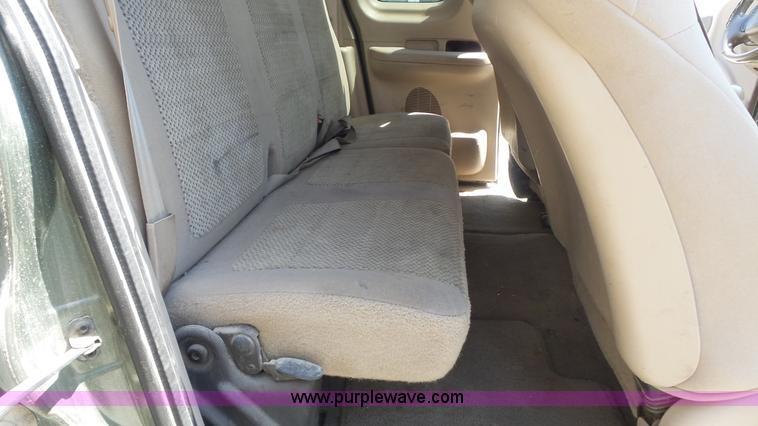 image for item K7744 2002 Ford F150 XLT pickup truck