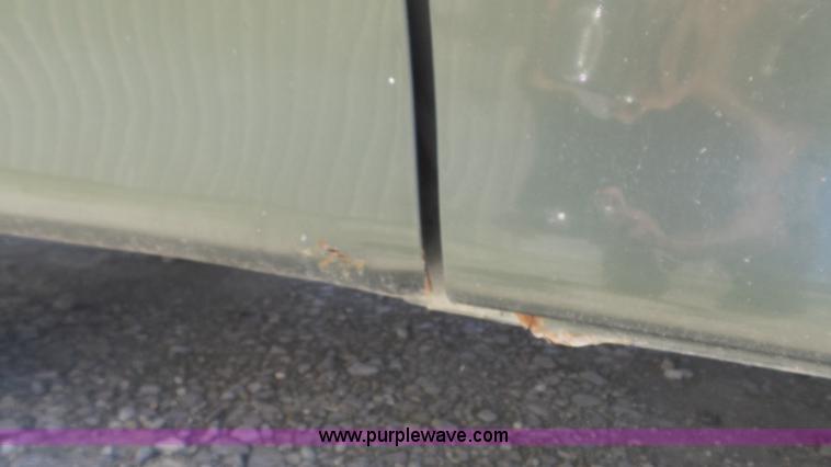 image for item K7744 2002 Ford F150 XLT pickup truck