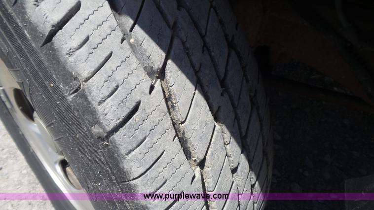 image for item K7745 2004 Ford F150 SuperCab pickup truck