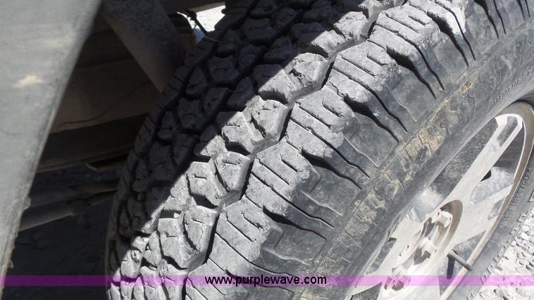 image for item K7746 2006 Ford F150 SuperCab pickup truck