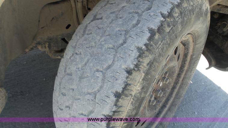 image for item K7746 2006 Ford F150 SuperCab pickup truck