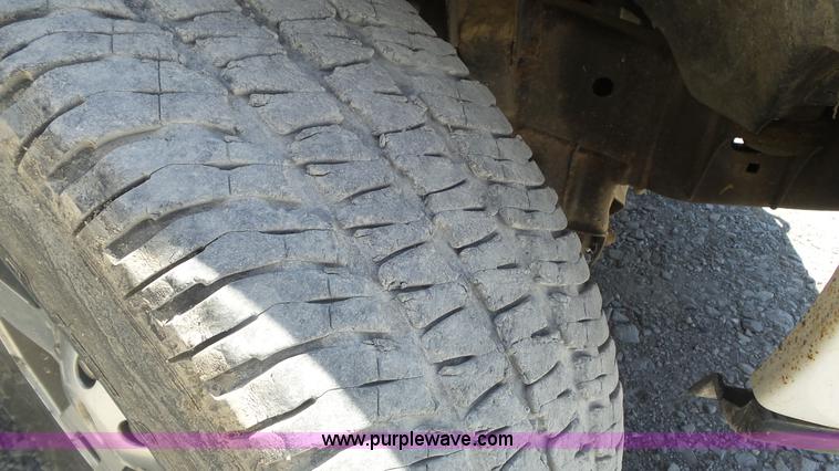 image for item K7747 2006 Ford F150 SuperCab pickup truck